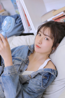 两个人的视频免费观看BD